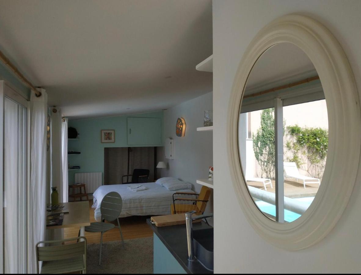 Chambre Studio Independante Au Calme Vue Sur Piscine Teyran Exterior foto